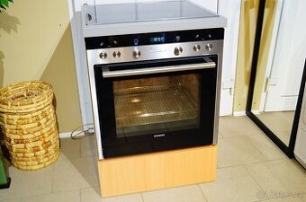 Siemens nerezový vestavný sporák HE33BD550, vyjížděcí dveře