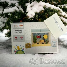 Drevene akvarko s rybkami