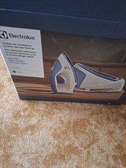 Žehlička napařovací Care 500