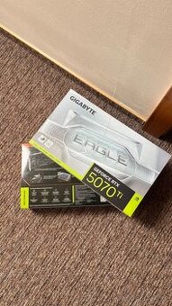 GIGABYTE GeForce RTX 5070 Ti EAGLE OC ICE SFF 16G