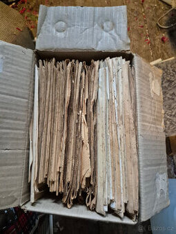 Noviny - rudé právo a další 1990