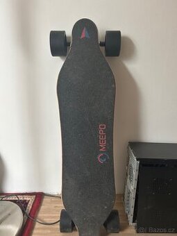 Meepo NLS Pro – elektrický longboard (nejede, vadná baterie)