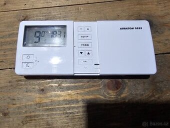 Termostat AURATON 2025