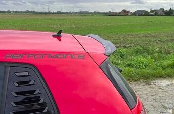 SPOJLER NA KUFR LIPKO NA HRANU KUFRU černe