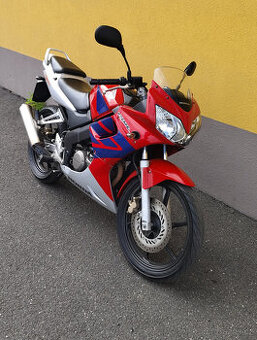 Prodám Motocykl Honda CBR125R r.v2006 10320tkm