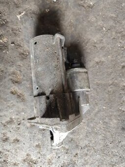 Dacia Duster 1.5 dci startér