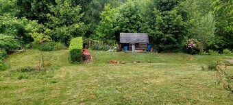 chatka v zahradkařské kolonii