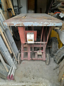 Prodám funkční cirkulárku s kolébkou