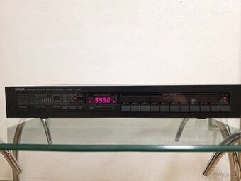 Yamaha T-1020