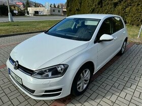 VW Golf VII 1.6 tdi 77kw 8/2014 97000km nová STK a servis