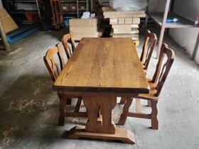 Dubový jídelní stůl + čtyři židle z masivu - 1