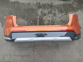 Zadní nárazník BMW - oranžový