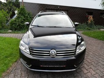 VW Passat B7 2.0 TDI 130 KW,Xenon,Navi.R.V.07/2014 Zachovalé
