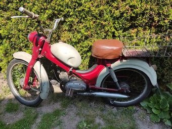 Moped stadion s 22