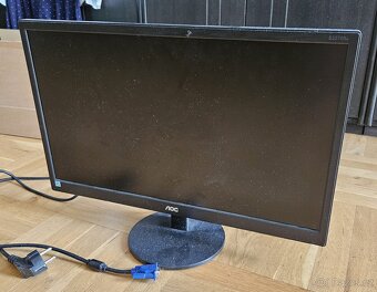 AOC monitor 21'