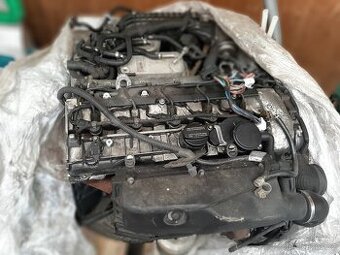 Mercedes 2,7 cdi kompletni motor