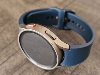 Samsung watch 5 Pro