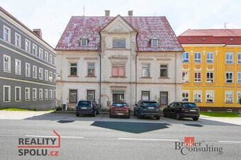 Prodej, komerční/ubytování, 520 m2, nám. J. Švermy, Kovářská