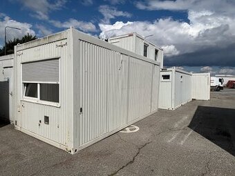 Obytný kontejner 6x3x2.8M / R.V. 2016 / Nabouraný bok