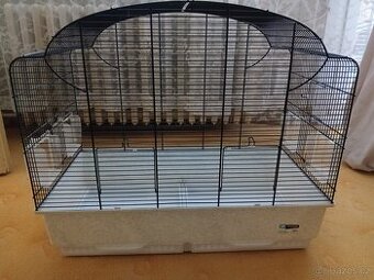 2 stejné klece pro ptáčky