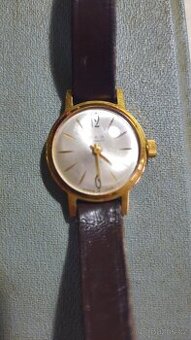 Ruské náramkové hodinky Slava