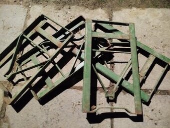 Nohy k pivnímu setu - 1