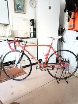 Silniční kolo Schmier