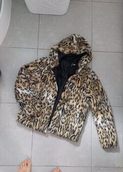 Chlupaty kabát zimni leopard vel S H&M