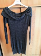 Třpytivé svetrové šaty