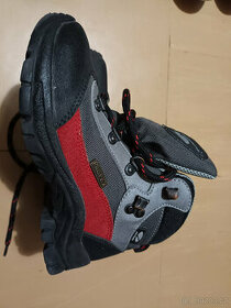 Trekové boty vel. 31