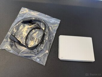 LaCie Mobile Drive 1TB USB C 3.1 stříbrný - 1