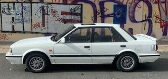 Prodám Nissan Bluebird , 1990 , veterán.