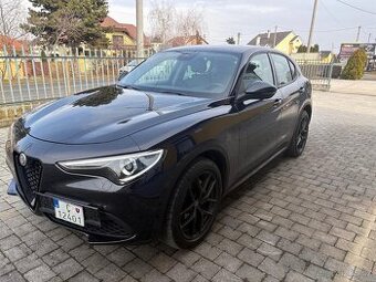 Alfa Romeo Stelvio 2.0 benzín