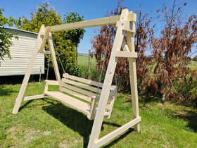 prodám dřevěnou houpačku