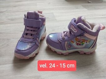 Zimní obuv 24-26
