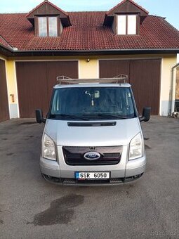 Ford Transit Tourneo skříňový
