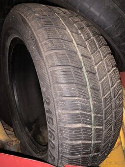 215/60R16 H zimní  Na vw sharan škodovky atd.