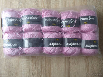 Perličková příze lila