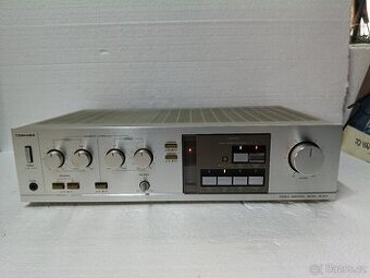 Toshiba SB-M33 Stereofonní integrovaný zesilovač (1984