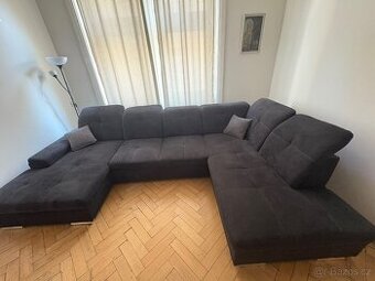 Velká rohová sedačka – ideální na relax i večery s rodinou