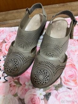 Reiker dámské sandály vel. 37