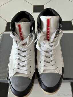 PRADA kotníčkové boty