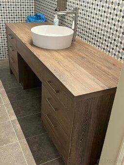 Prodám skříňku do koupelny