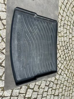 Porsche Macan - plastová vana do kufru