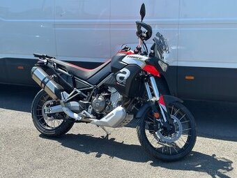 Aprilia Tuareg 660