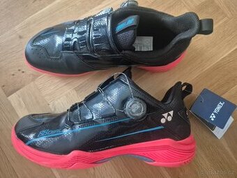 Špičkové boty Yonex Power Cushion 88 Dial, nové, vel 43 - 1