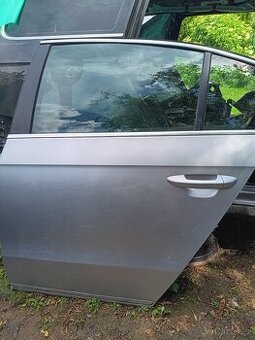 Dveře vw passat b7 sedan LA7W
