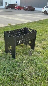 Stylový gril na dřevěné uhlí Mangal Мангал Grill