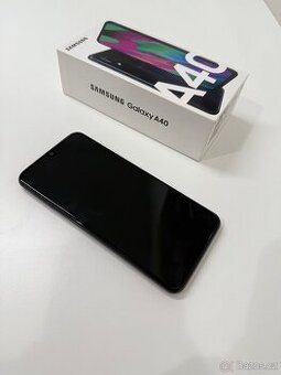 SAMSUNG A40