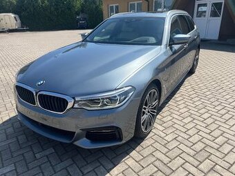 BMW 540i Touring xDrive M-Paket Kamery KESSY Panorama